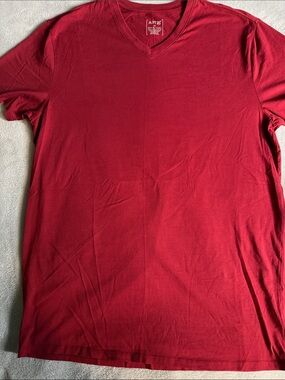 New without tags, Apt. 9 Men's Crimson V-Neck Short Sleeve Tee